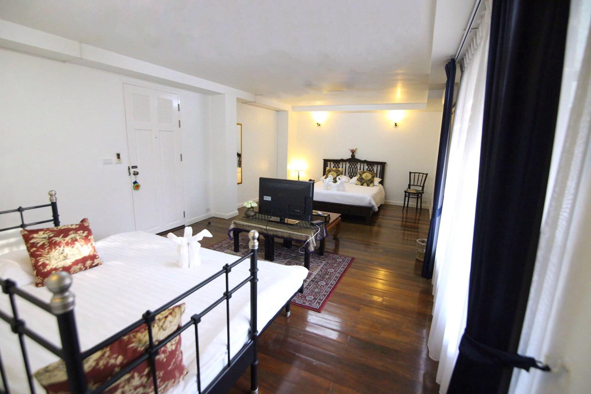 Ssip Boutique Dhevej Bangkok (Adults Only) Hotel Exterior foto