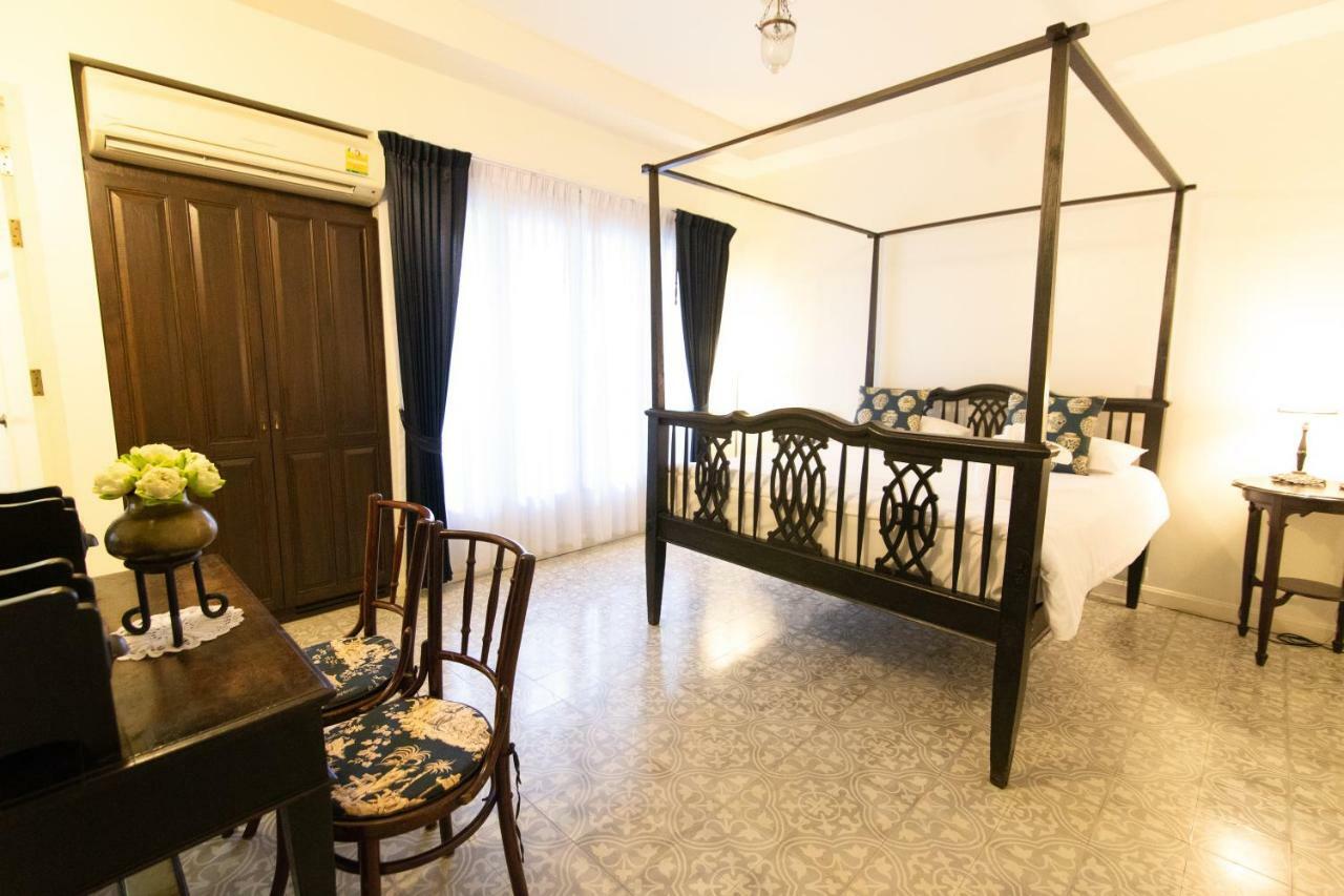 Ssip Boutique Dhevej Bangkok (Adults Only) Hotel Exterior foto
